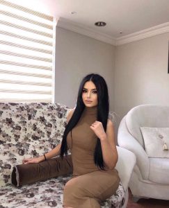 Başı Bağlı İstanbul Pendik Yenişehir Minyon Tipli Escort Bade