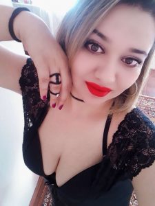 Kadıköy Başı Bağlı Escort Kadın ile Harika bir seks sevinci yaşadım