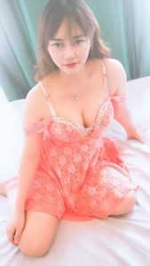 Kadıköy Escort Götten Üniversiteli talebe İrem'in koca aletle imtihanımız