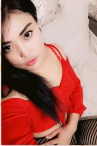 Kadıköy Escort Kızların ikisinide aynı gece sırayla Amıma götüme soktu, ağzımı yüzümü sikti