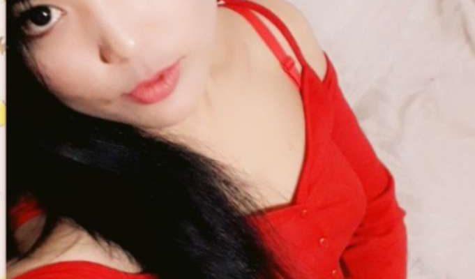 Kadıköy Escort Kızların ikisinide aynı gece sırayla Amıma götüme soktu, ağzımı yüzümü sikti