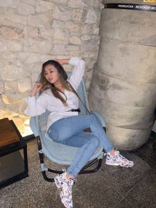 Kadıköy Lolita Escort İstanbul Elif