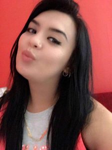 Kurtköy Escort Kadınlar ile grup seks partisi yaptık.
