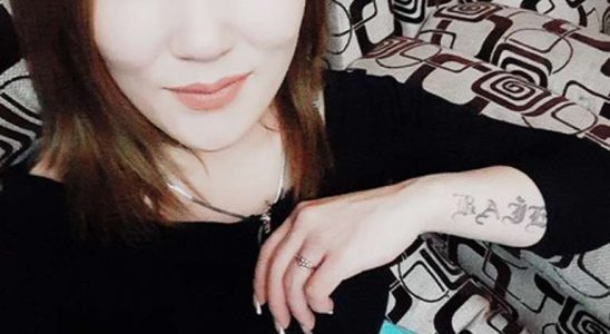 Kurtköy Escort Talebesi Lolita Ezgi'yi tüm yaz Amıma götüme soktu, ağzımı yüzümü sikti