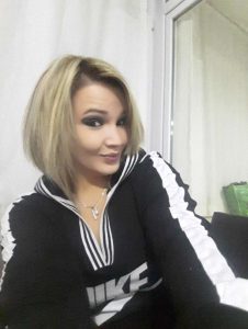 Kurtköy Escort Talebesi Lolita Ezgi'yi tüm yaz Amıma götüme soktu, ağzımı yüzümü sikti