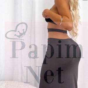 Erkeğine eşlik eden Anadolu Yakası escort Lema