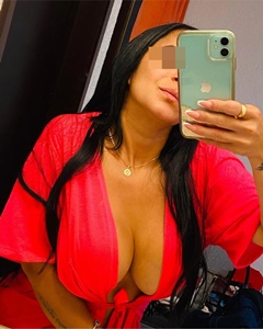 Anadolu Yakası Otele Gelen Esmer Escort Zeynep